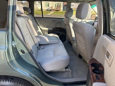 Used 2006 Toyota Highlander 2WD image 11