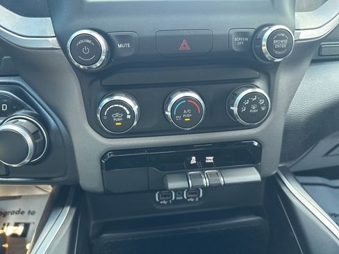 Used 2022 RAM 1500 Big Horn image 23