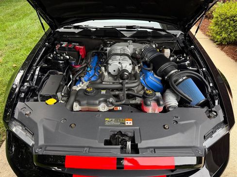 Used 2013 Ford Mustang Shelby GT500 RWD image 64