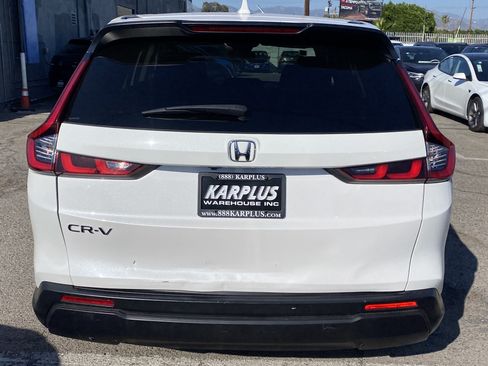 Used 2024 Honda CR-V EX image 10
