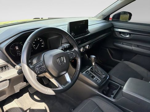 Used 2025 Honda CR-V Sport image 6