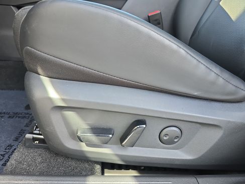 Certified 2023 Nissan Rogue SV w/ SV Premium B Package image 28