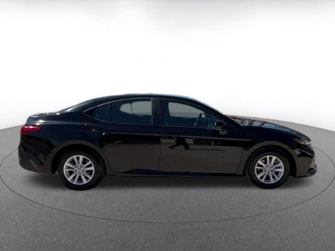 Used 2025 Toyota Camry LE FWD image 16