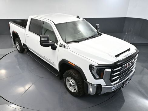 Used 2025 GMC Sierra 2500 SLE image 56
