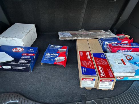 Used 2018 Buick Encore Preferred image 9