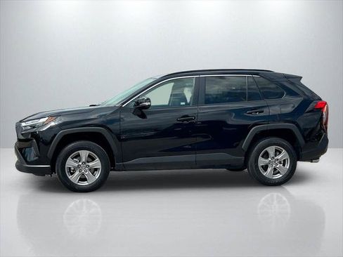 Certified 2025 Toyota RAV4 XLE FWD image 8
