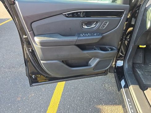 Used 2026 Honda Pilot EX-L image 6