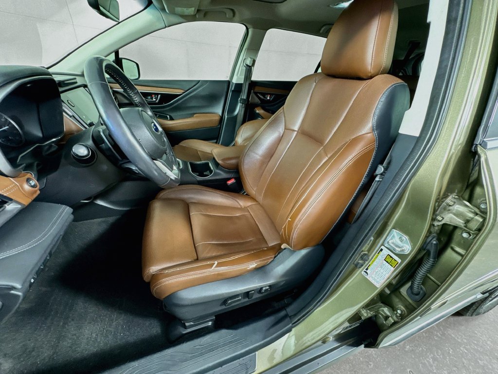 Used 2021 Subaru Outback Touring XT AWD/4WD image 25
