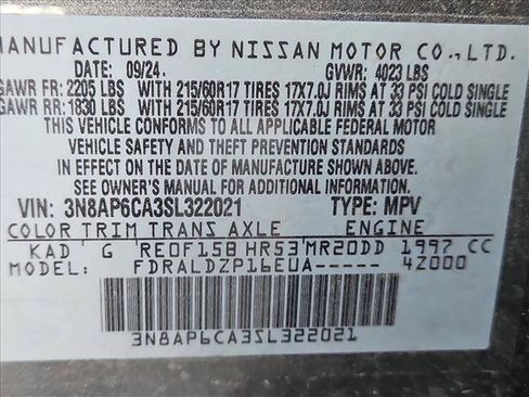 Used 2025 Nissan Kicks SV image 24