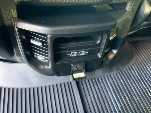 Used 2023 RAM 1500 Laramie RWD image 19