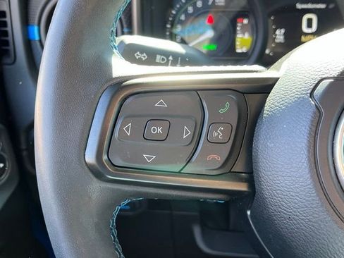 Used 2024 Jeep Wrangler Unlimited Rubicon 4xe w/ Technology Group AWD/4WD image 21