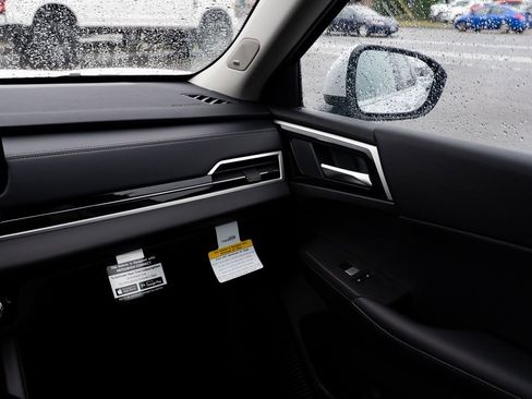 New 2026 Mitsubishi Outlander SE image 10