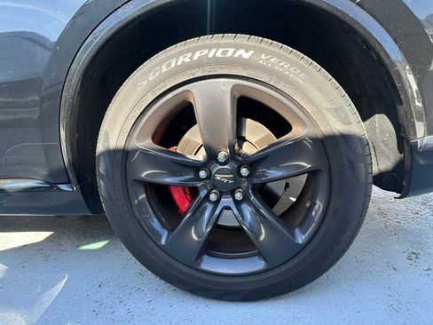 Used 2018 Dodge Durango SRT w/ Technology Group image 11