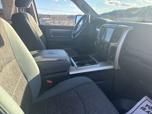 Used 2014 RAM 1500 Big Horn image 5