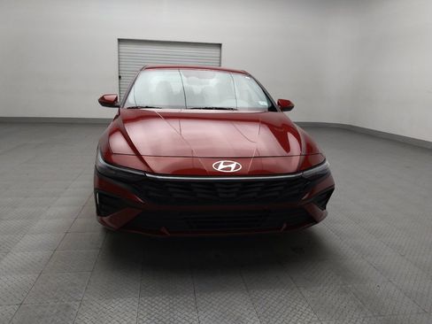 Used 2024 Hyundai Elantra SEL image 14