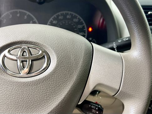 Used 2010 Toyota Corolla LE FWD image 19