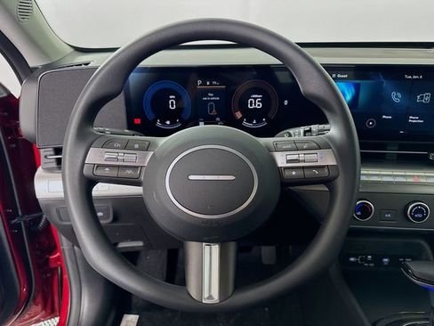 New 2026 Hyundai Kona SE image 15