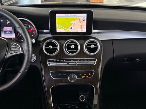 Used 2015 Mercedes-Benz C 300 Sedan image 18