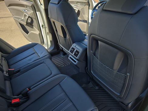 New 2025 Audi Q5 Premium Plus image 11