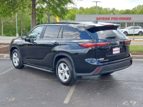 Used 2023 Toyota Highlander L AWD/4WD image 15