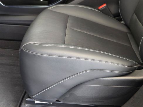 Used 2024 Cadillac Lyriq Sport RWD image 25