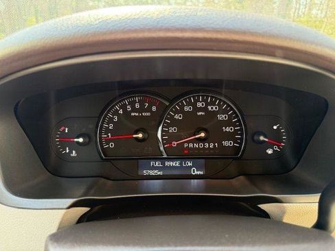 Used 2011 Cadillac DTS image 10