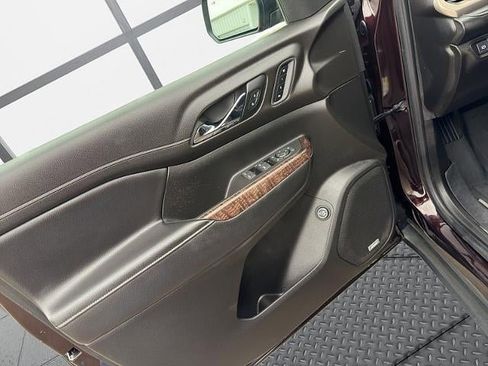 Used 2020 GMC Acadia Denali w/ Trailering Package image 25