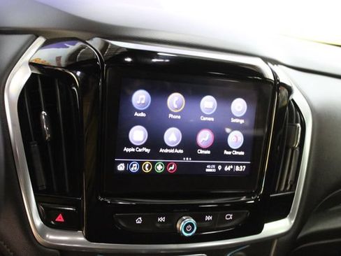 Used 2022 Chevrolet Traverse LT AWD/4WD image 19