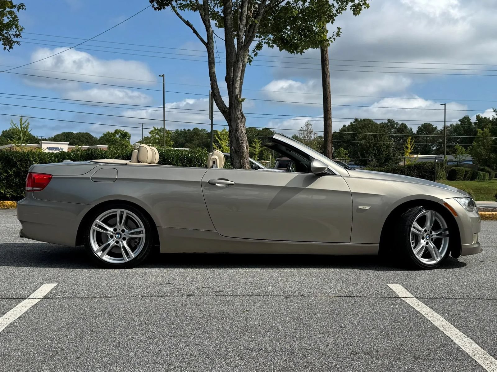 Used 2007 BMW 335i Convertible RWD image 4