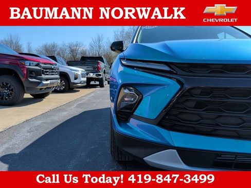 Used 2024 Chevrolet Blazer LT w/ Convenience Package FWD image 10