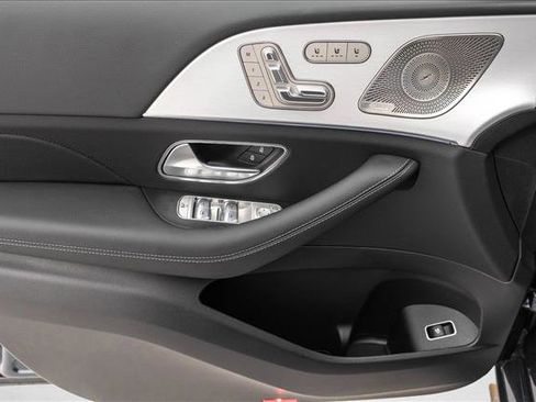 New 2026 Mercedes-Benz GLE 450 4MATIC image 13