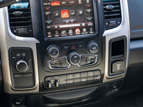 Used 2016 RAM 2500 Big Horn AWD/4WD image 19