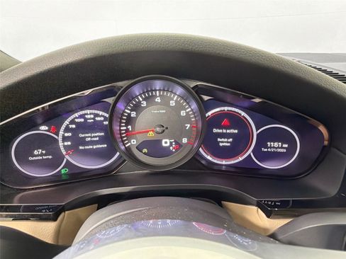 Certified 2022 Porsche Cayenne Platinum Edition AWD/4WD image 19