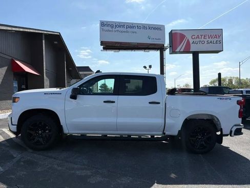 Used 2022 Chevrolet Silverado 1500 Custom w/ Rally Edition AWD/4WD image 2