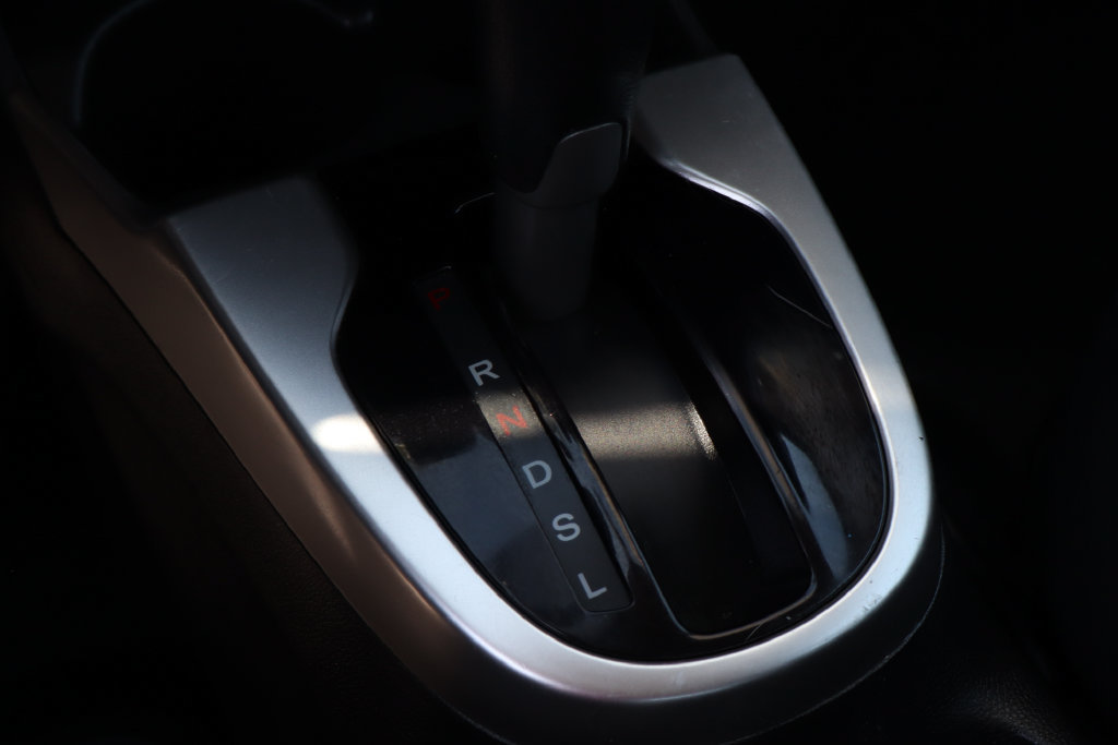 Used 2019 Honda Fit LX image 30