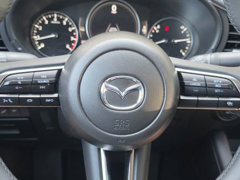 Certified 2025 MAZDA MAZDA3 s FWD image 25