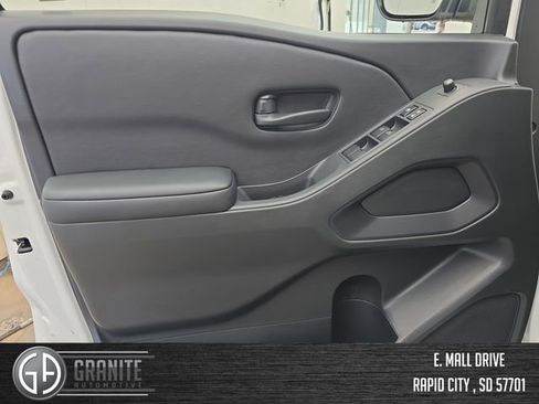 New 2026 Nissan Frontier SV w/ SV Convenience Package AWD/4WD image 10