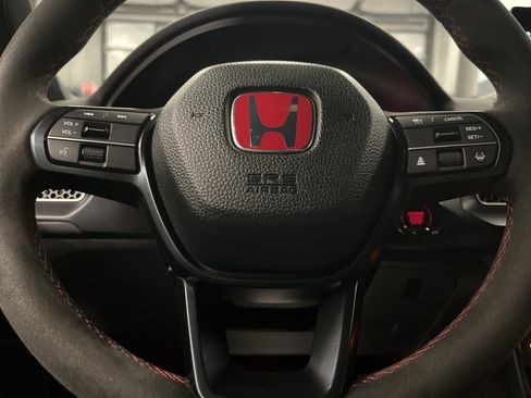 Used 2024 Honda Civic Type R image 15
