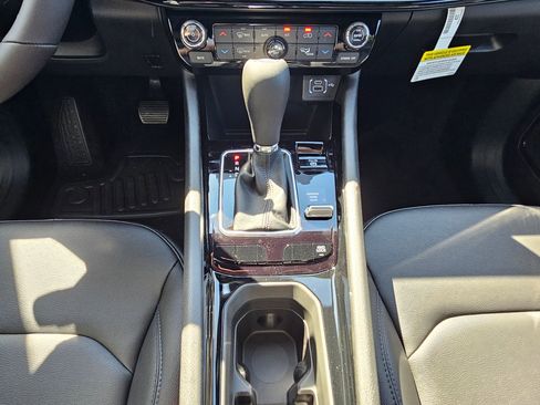 New 2026 Jeep Compass Limited image 10