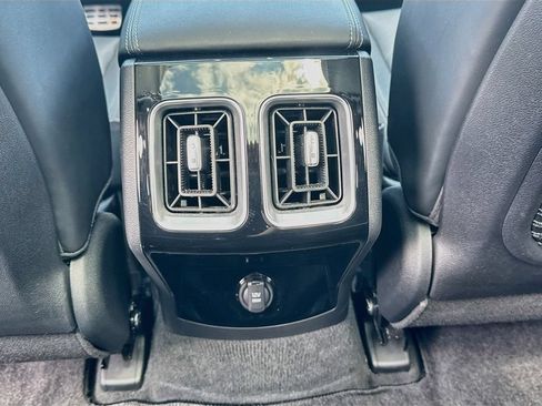 Certified 2024 Kia Sorento SX AWD/4WD image 29