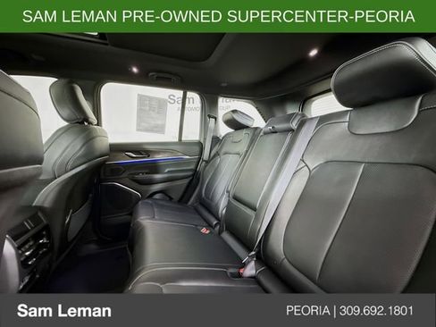 Used 2023 Jeep Grand Cherokee Overland image 26