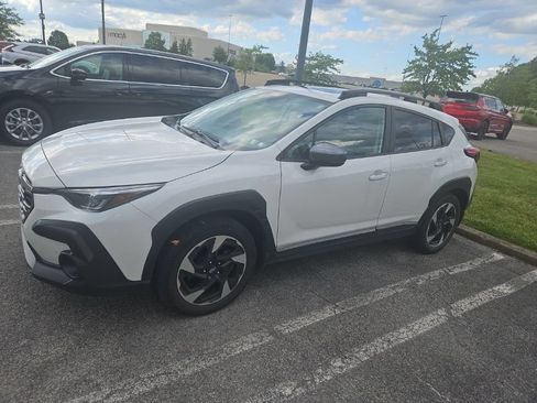Used 2024 Subaru Crosstrek 2.5i Limited AWD/4WD image 1