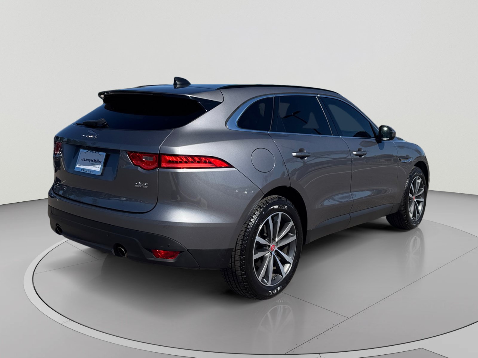 Used 2020 Jaguar F-PACE Prestige AWD/4WD image 5