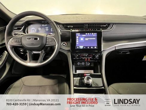 New 2025 Jeep Grand Cherokee L Laredo w/ Luxury Tech Group I image 14