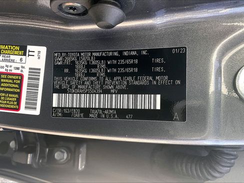 Used 2023 Toyota Highlander XLE image 38