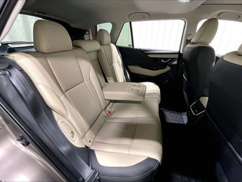 Used 2021 Subaru Outback Limited w/ Popular Package #2 image 27