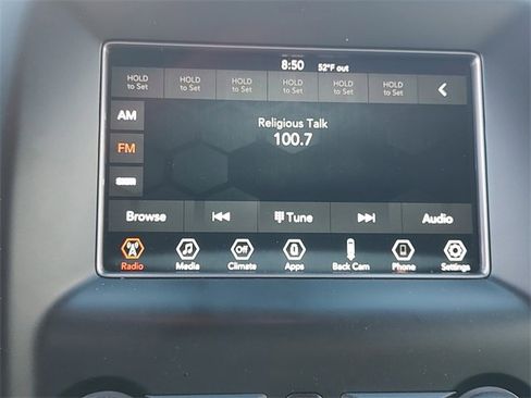 Certified 2021 Jeep Grand Cherokee Laredo w/ Security & Convenience Group image 17