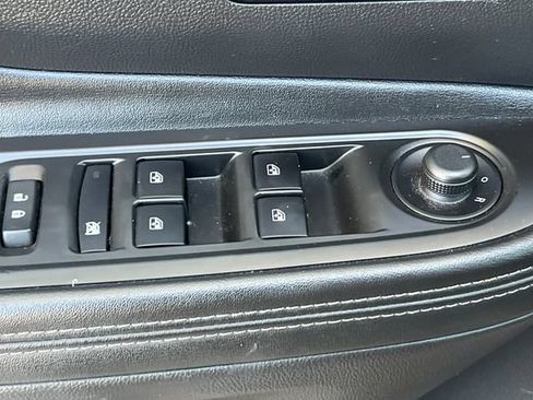 Used 2020 Buick Encore Preferred w/ Safety Package FWD image 12
