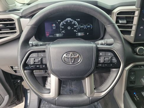 Used 2024 Toyota Tundra Limited image 28