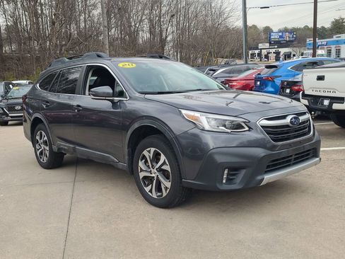 Used 2020 Subaru Outback Limited image 36